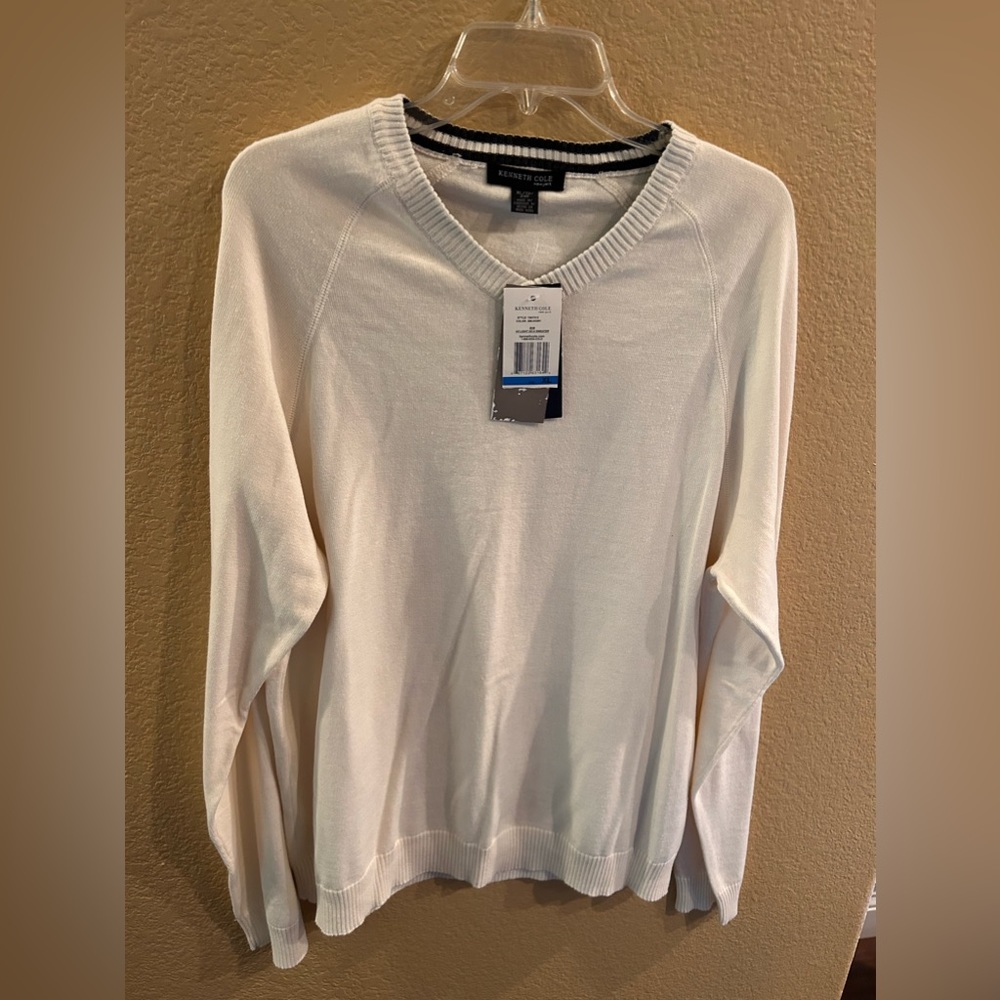 Kenneth Cole Men’s XL Ivory V-Neck Sweater